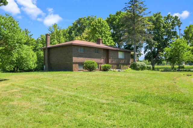 780 N Hadley Road, Ortonville, MI 48462