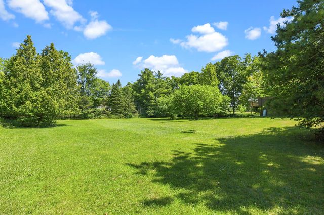 780 N Hadley Road, Ortonville, MI 48462