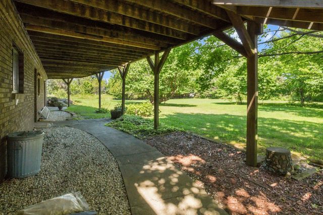 780 N Hadley Road, Ortonville, MI 48462