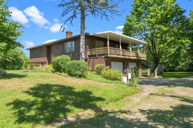 780 N Hadley Road, Ortonville, MI 48462