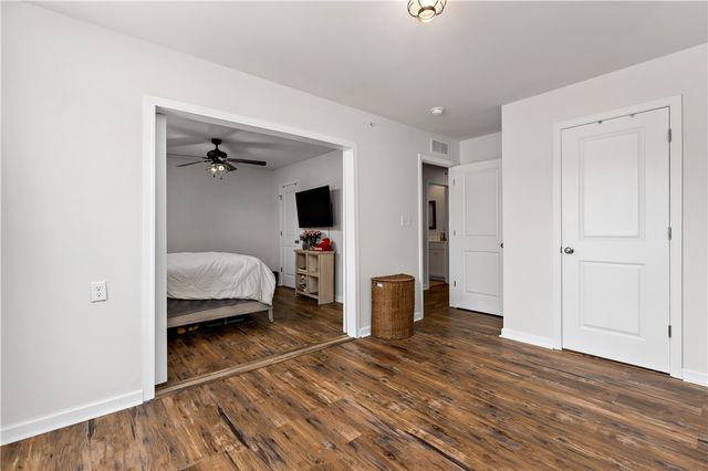 1606 Hastings Park Dr, South Fayette, PA 15017