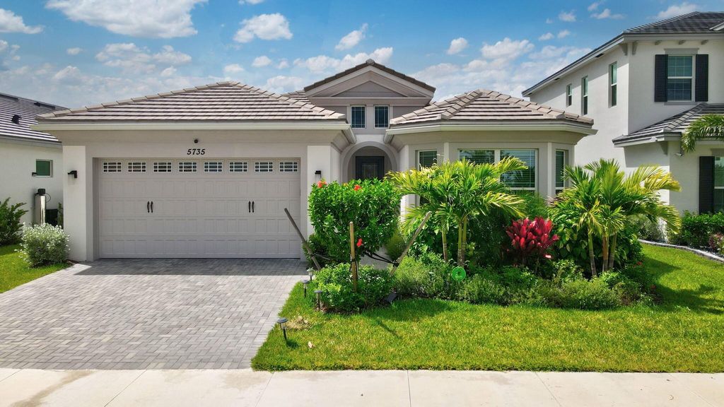 5735 Shore Pine Place, Westlake, FL 33470