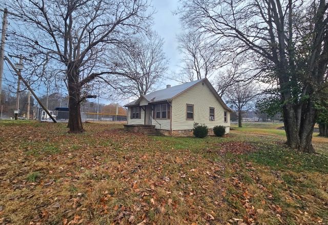 464 Thompson Rd, Pegram, TN 37143