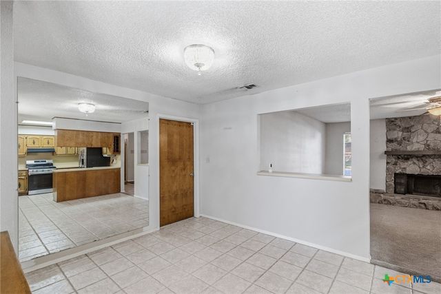 105 Chesapeake Avenue, Victoria, TX 77904