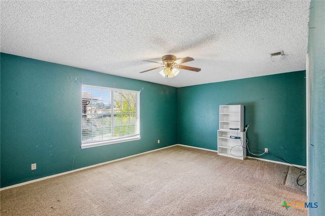 105 Chesapeake Avenue, Victoria, TX 77904