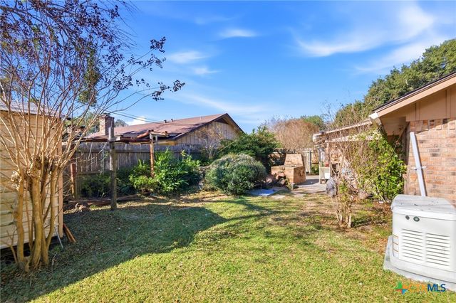 105 Chesapeake Avenue, Victoria, TX 77904