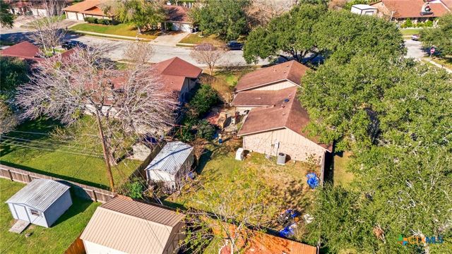 105 Chesapeake Avenue, Victoria, TX 77904