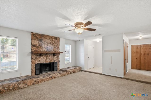 105 Chesapeake Avenue, Victoria, TX 77904