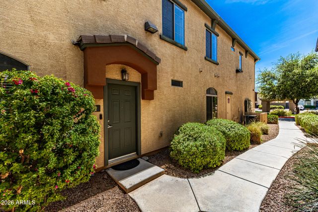 2727 N PRICE Road 61, Chandler, AZ 85224