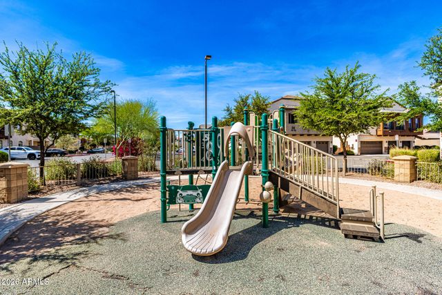 2727 N PRICE Road 61, Chandler, AZ 85224