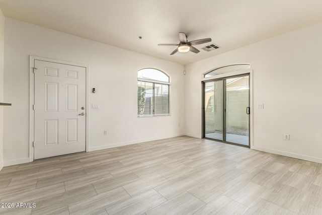 2727 N PRICE Road 61, Chandler, AZ 85224