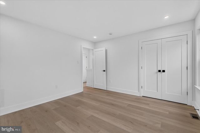 1315 OGDEN CT, Philadelphia, PA 19123