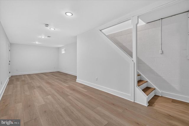 1315 OGDEN CT, Philadelphia, PA 19123