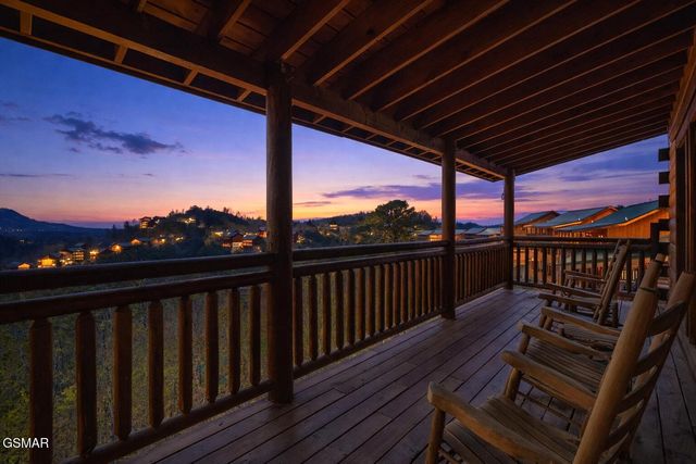 3710 Tilda Hilltop Way, Sevierville, TN 37862