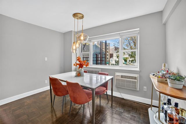 111 E Hartsdale Avenue 3E, Hartsdale, NY 10530