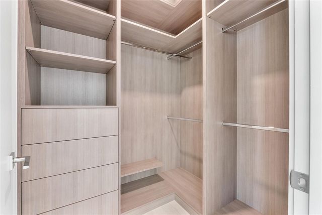 1240 NE 27th Way, Pompano Beach, FL 33062