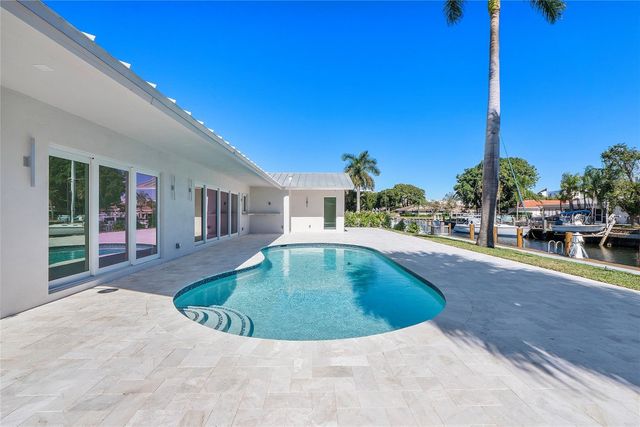 1240 NE 27th Way, Pompano Beach, FL 33062