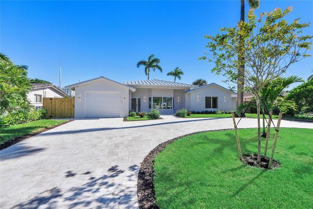 1240 NE 27th Way, Pompano Beach, FL 33062