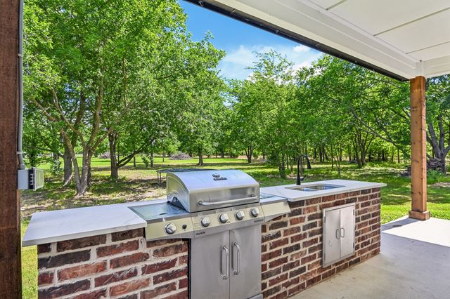 164 County Road 2266, Quinlan, TX 75474