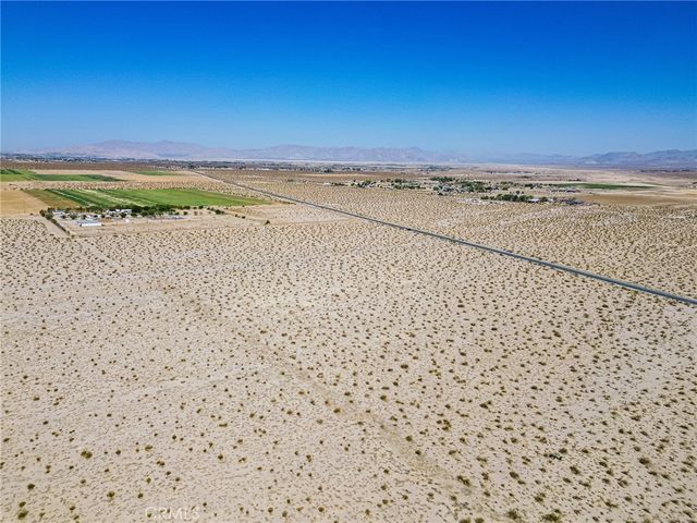 37898 Old Woman Springs Road, Lucerne Valley, CA 92356