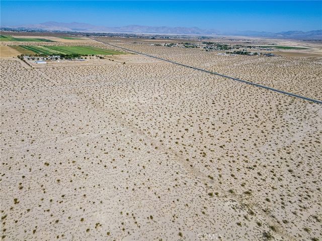 37898 Old Woman Springs Road, Lucerne Valley, CA 92356