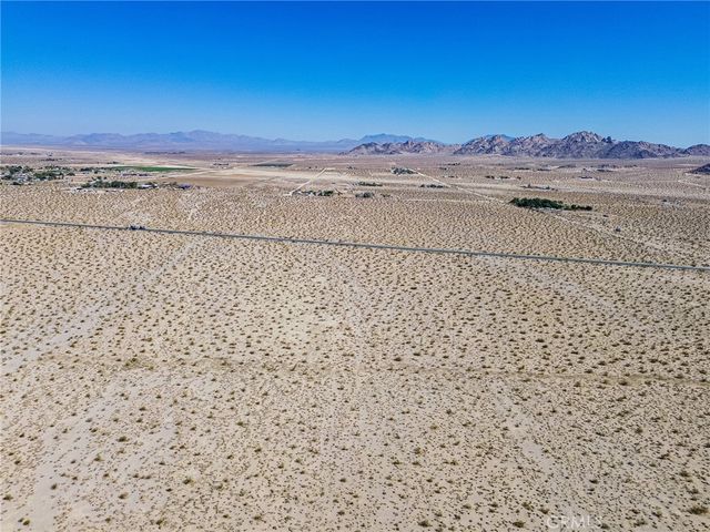 37898 Old Woman Springs Road, Lucerne Valley, CA 92356
