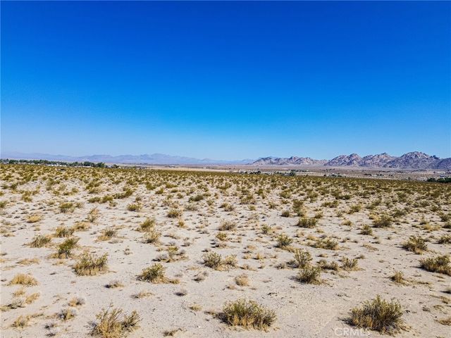 37898 Old Woman Springs Road, Lucerne Valley, CA 92356
