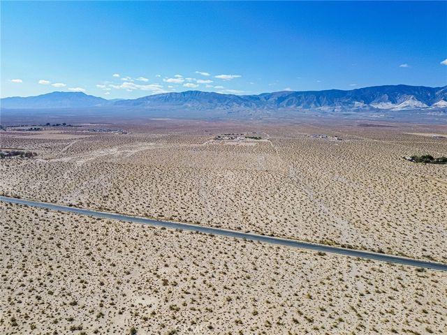 37898 Old Woman Springs Road, Lucerne Valley, CA 92356