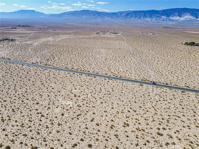 37898 Old Woman Springs Road, Lucerne Valley, CA 92356