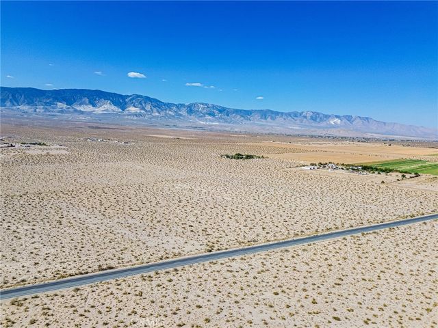 37898 Old Woman Springs Road, Lucerne Valley, CA 92356