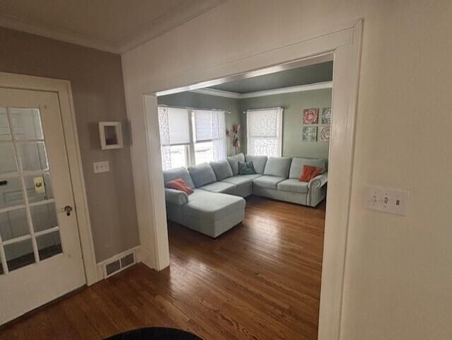 793 Oakridge Drive, Jackson, MI 49203