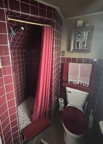 793 Oakridge Drive, Jackson, MI 49203