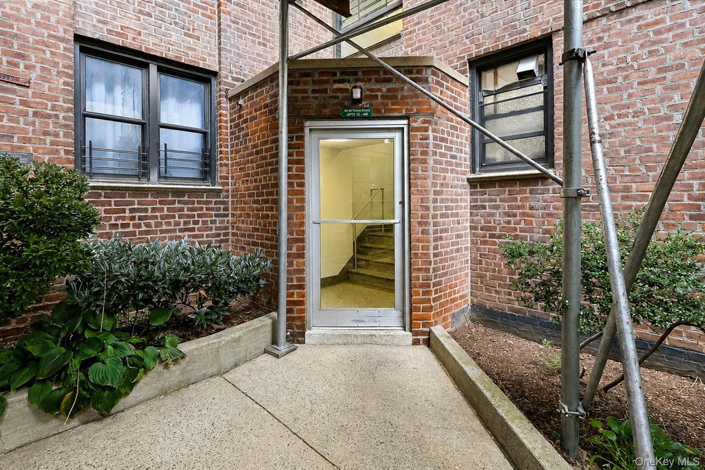 43-40 Union Street 4M, Flushing, NY 11355 — photo 2