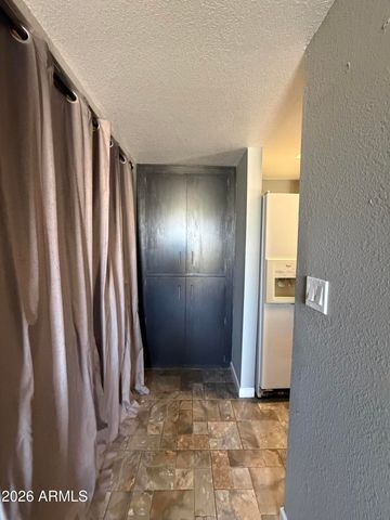 5829 E NANCE Street, Mesa, AZ 85215
