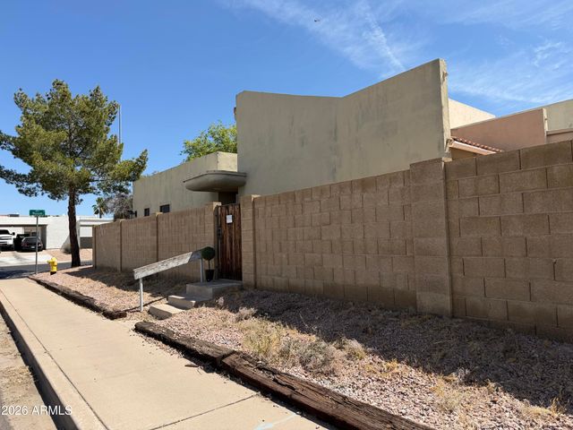 5829 E NANCE Street, Mesa, AZ 85215