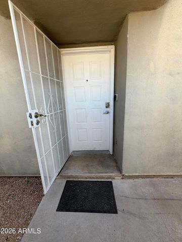 5829 E NANCE Street, Mesa, AZ 85215