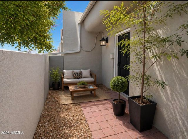 5829 E NANCE Street, Mesa, AZ 85215