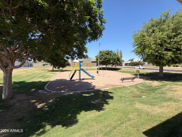 5829 E NANCE Street, Mesa, AZ 85215