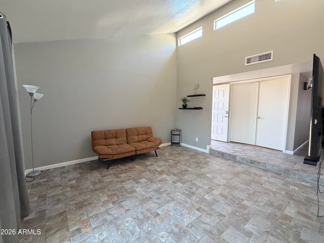 5829 E NANCE Street, Mesa, AZ 85215