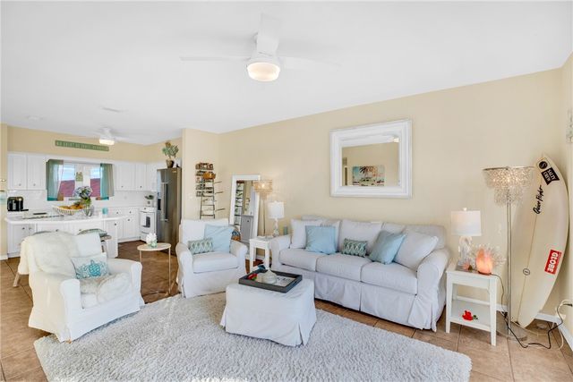 5010 Harmony Circle 306, Vero Beach, FL 32967