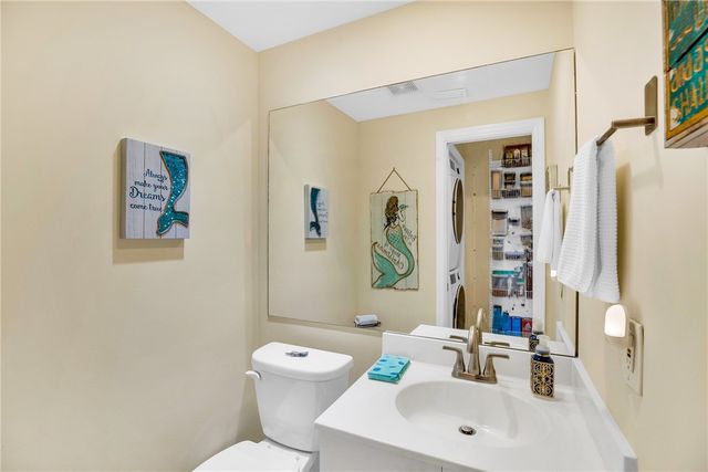 5010 Harmony Circle 306, Vero Beach, FL 32967