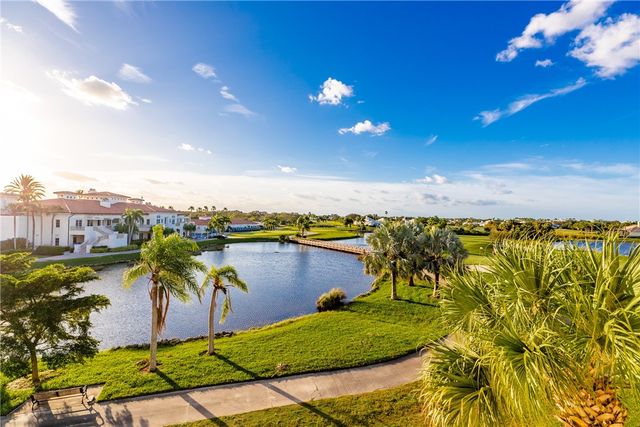 5010 Harmony Circle 306, Vero Beach, FL 32967