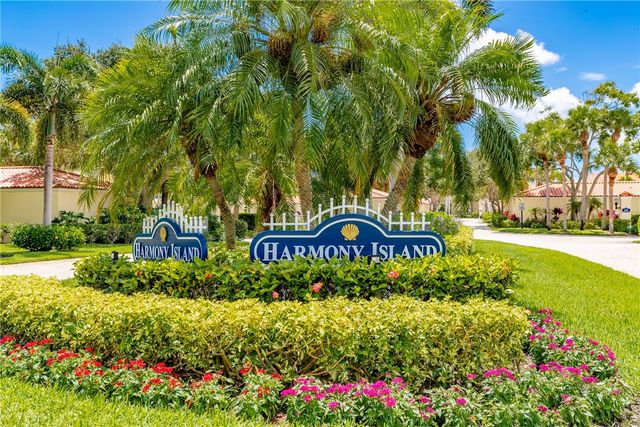 5010 Harmony Circle 306, Vero Beach, FL 32967