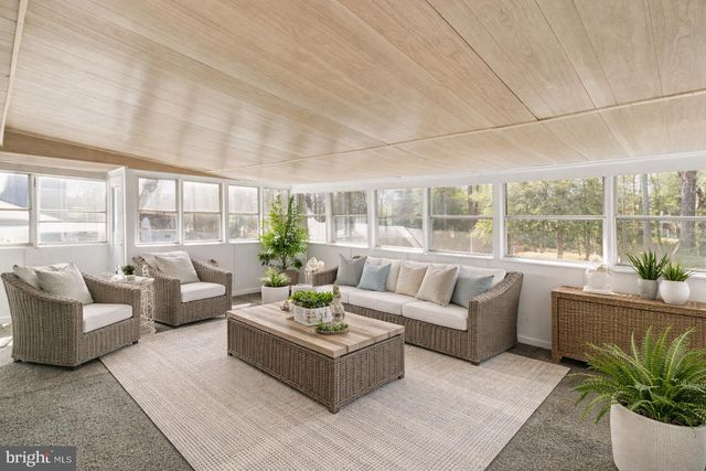 4323 FERRY LANDING RD, Alexandria, VA 22309