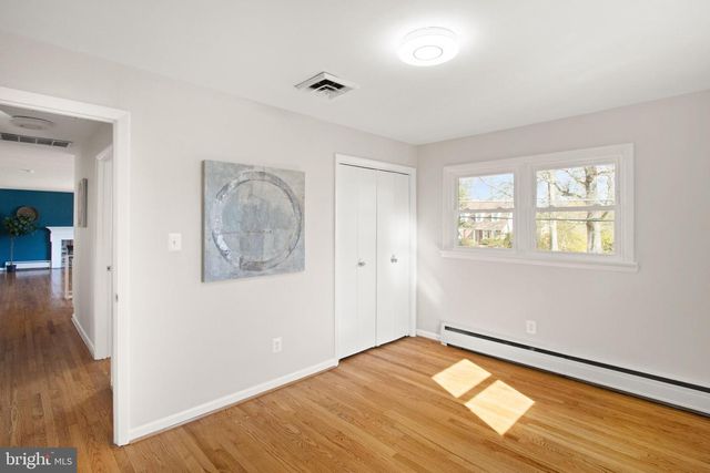 4323 FERRY LANDING RD, Alexandria, VA 22309