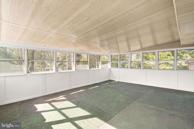 4323 FERRY LANDING RD, Alexandria, VA 22309