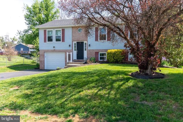23 SILENE TER, Martinsburg, WV 25404