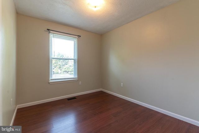 23 SILENE TER, Martinsburg, WV 25404