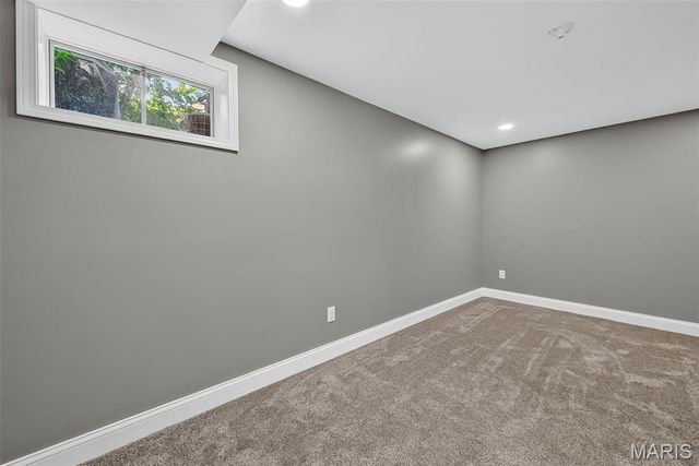 843 Portsdown Road, Ballwin, MO 63011