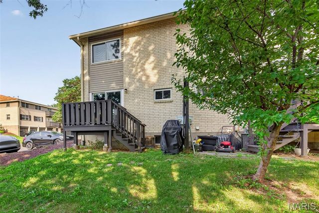 843 Portsdown Road, Ballwin, MO 63011